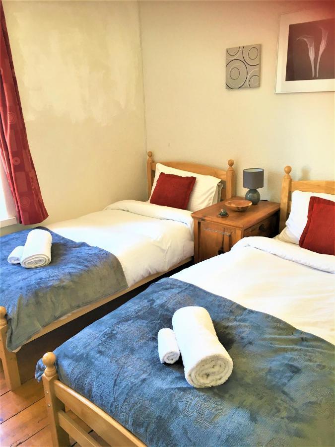Heddfan Bed & Breakfast Llanboidy Ngoại thất bức ảnh